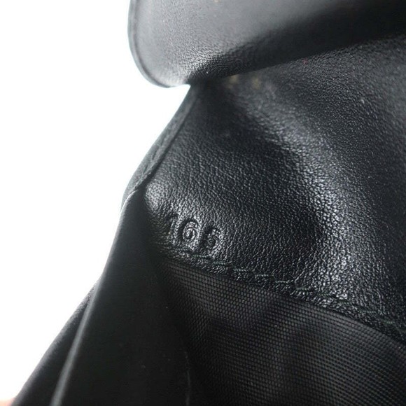 Prada Saffiano Leather Wallet Black - Picture 12 of 12